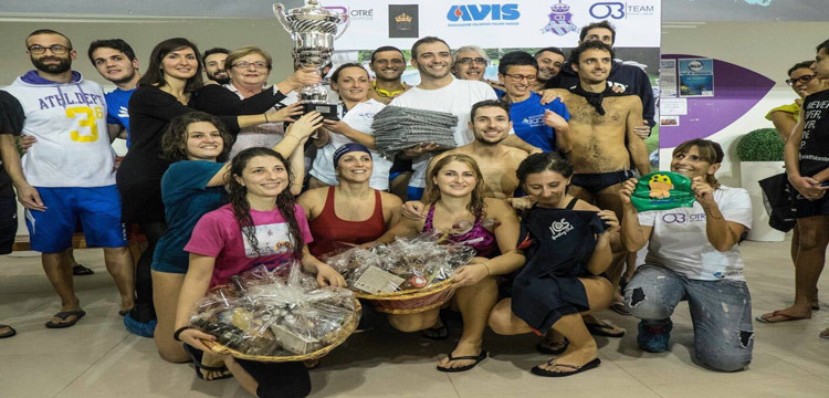 Christmas Swimming Race, 12h in acqua per solidarietà Christmas Swimming Race, 12h in acqua per solidarietà