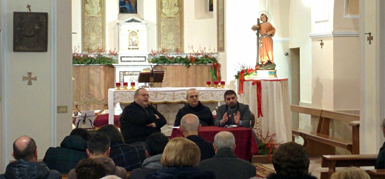 Presentata al pubblico la nuova porta della chiesa SS. Nome di Gesù Presentata al pubblico la nuova porta della chiesa SS. Nome di Gesù
