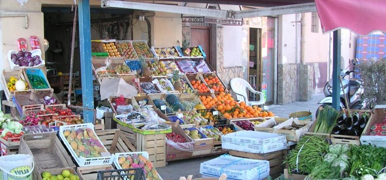 Rinnovo concessioni per posteggi al mercato settimanale e fiere, scadenza 31 gennaio