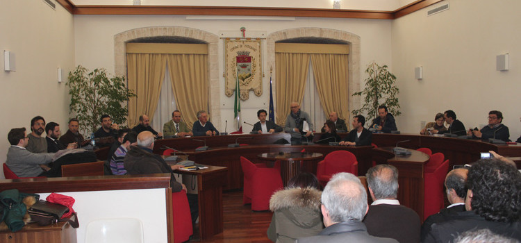 Riordino ospedaliero: domani mobilitazione generale e raccolta firme Riordino ospedaliero: domani mobilitazione generale e raccolta firme