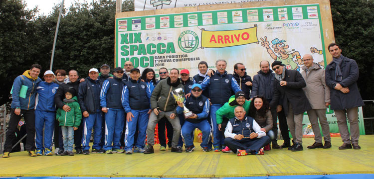 Spaccanoci 2016: tra competizione e superospiti Spaccanoci 2016: tra competizione e superospiti