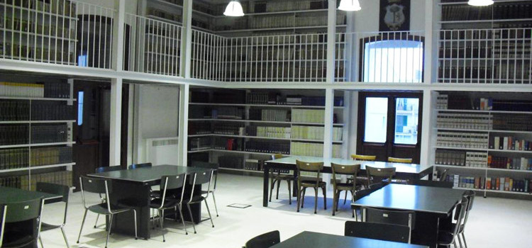 Regala un libro alla tua Biblioteca Regala un libro alla tua Biblioteca