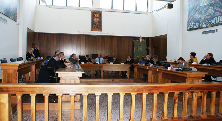 Verso l’Unione dei Comuni, a Noci l’assemblea costituente