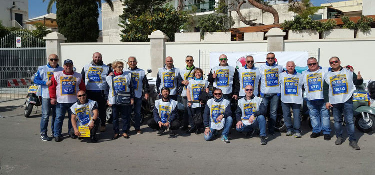 Il Vespa Club Noci presente all’Explora Apulia 2016 Il Vespa Club Noci presente all’Explora Apulia 2016