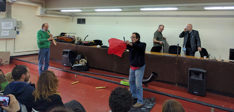 I protagonisti del Clockstop Fest al liceo “da Vinci-Galilei” I protagonisti del Clockstop Fest al liceo “da Vinci-Galilei”