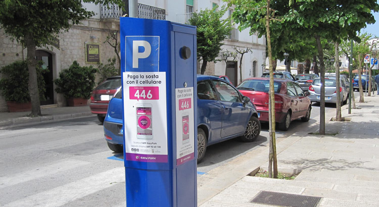 Stalli per la sosta a pagamento, arriva l’App Stalli per la sosta a pagamento, arriva l’App