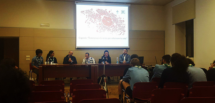 Il Clan del Pino presenta una tavola rotonda sul valore dell’informazione locale Il Clan del Pino presenta una tavola rotonda sul valore dell’informazione locale