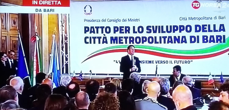 Renzi a Bari per firmare il “Patto per lo sviluppo della città metropolitana” Renzi a Bari per firmare il “Patto per lo sviluppo della città metropolitana”