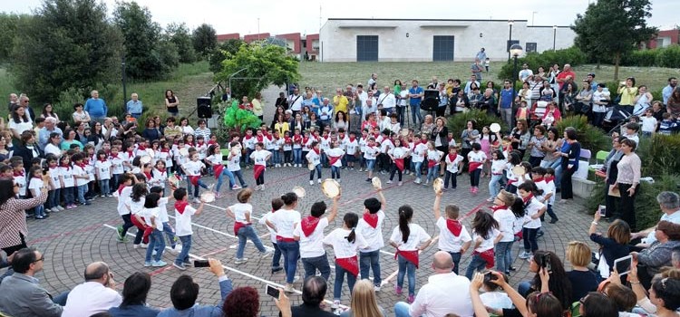 Recita di fine anno dell’I.C. “Pascoli 1° Circolo”: un connubio di messaggi ed emozioni