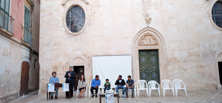 “Leviteaccanto”: le storie di vita degli immigrati