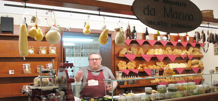 Marino, dallo street food al gourmet Marino, dallo street food al gourmet