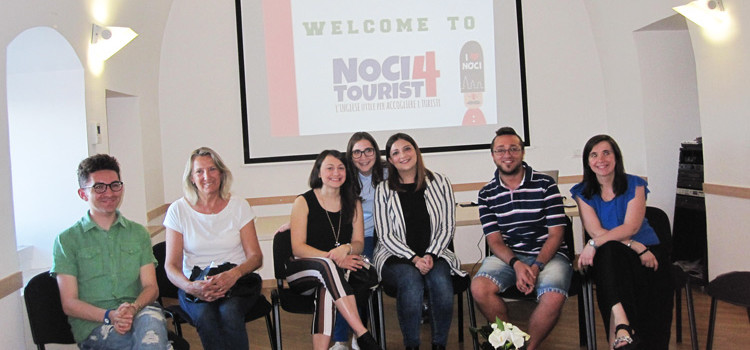 “Noci 4 Tourist”, conoscere l’inglese per accogliere i turisti “Noci 4 Tourist”, conoscere l’inglese per accogliere i turisti