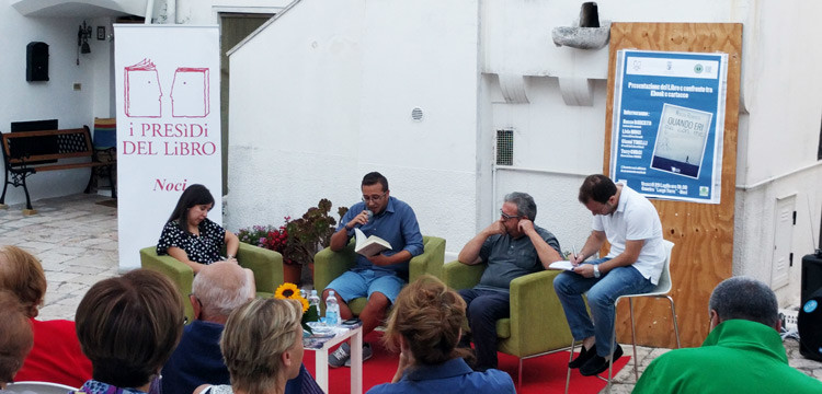 “Quando eri qui con me” il romanzo di Rocco Roberto tra e-book e cartaceo “Quando eri qui con me” il romanzo di Rocco Roberto tra e-book e cartaceo