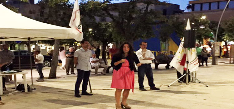 M5S in Piazza Garibaldi per parlare di Microcredito