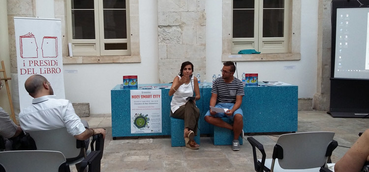 “Va dove ti porta il ruolo”: Lucia De Gregorio racconta il diario di bordo degli insegnanti precari “Va dove ti porta il ruolo”: Lucia De Gregorio racconta il diario di bordo degli insegnanti precari