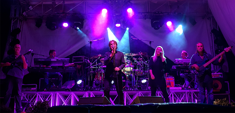 Fausto Leali: «Anche stasera la Puglia ha dimostrato il suo affetto e il suo amore per la musica»