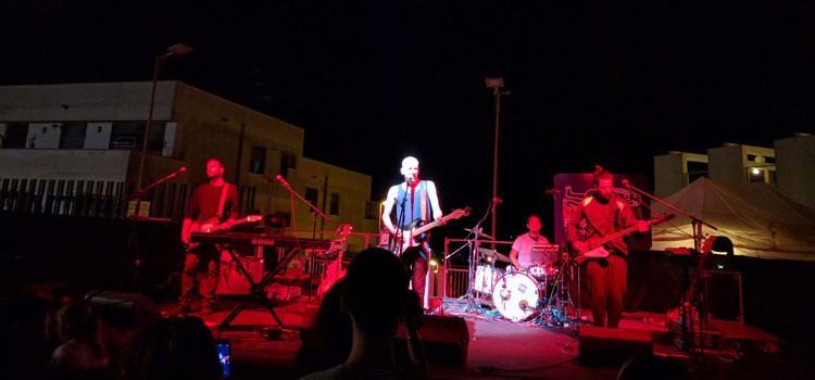 Truppi, poesia e ironia aprono il “BucoBum Festival ’16”