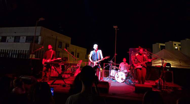 Truppi, poesia e ironia aprono il “BucoBum Festival ’16”