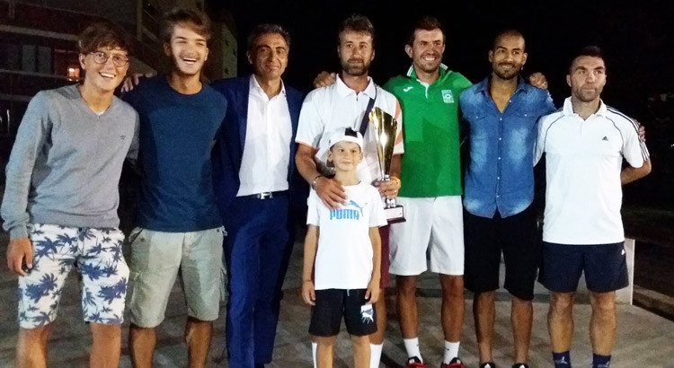 Torneo di tennis “Città di Noci”: vince Nicolaescu, secondo Lovascio