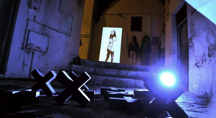 Jasmine Pignatelli, i Beatles e l’alterità