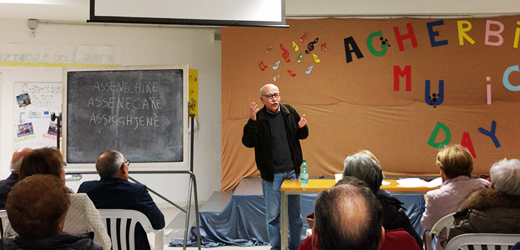 Lezioni di dialettologia: Mario Gabriele racconta le origini del lessico dialettale nocese