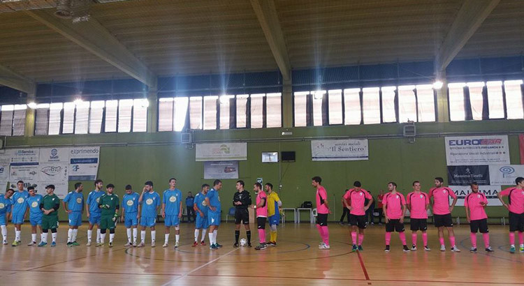 C5: derby azzurro