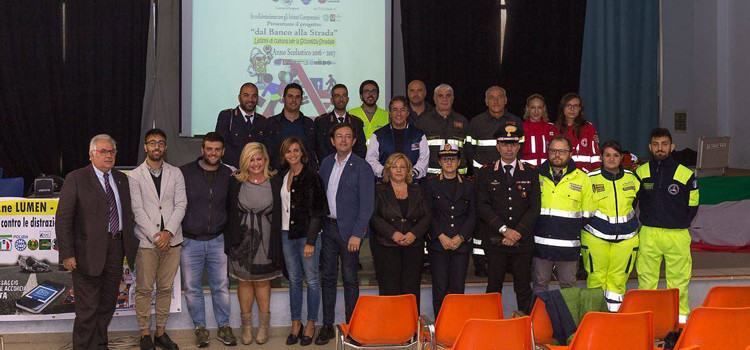 “Dal banco alla strada”, prima lezione a Putignano