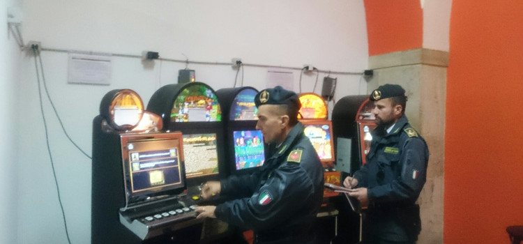 GdF: contrasto al fenomeno del gioco illegale e delle scommesse clandestine GdF: contrasto al fenomeno del gioco illegale e delle scommesse clandestine