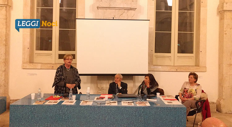 “Prevenzione dei tumori degli organi sessuali femminili”: la voce degli esperti e il racconto di Giulia Basile “Prevenzione dei tumori degli organi sessuali femminili”: la voce degli esperti e il racconto di Giulia Basile