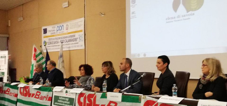 D’Onghia: “La metà dei ragazzi italiani ha subito bullismo”