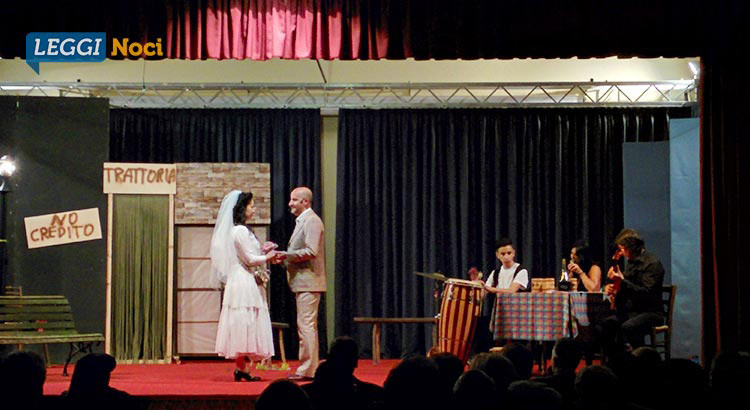 “A città ‘e Pulciniella”, tragicommedia musicale in nome dell’amore