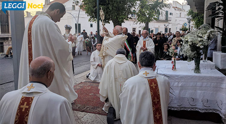 Corpus Domini, fede lungo le vie dell’estramurale