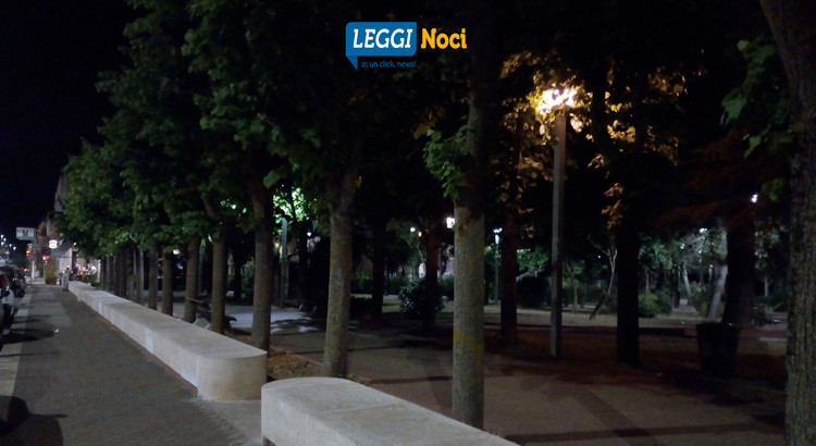 A spasso con la droga, denunciato 18enne