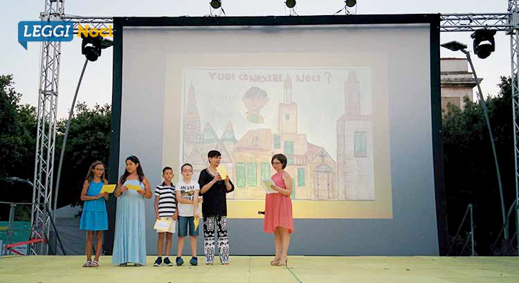 Fumetti: “A spasso con Rocco”, guida turistica realizzata dai bambini per i bambini Fumetti: “A spasso con Rocco”, guida turistica realizzata dai bambini per i bambini