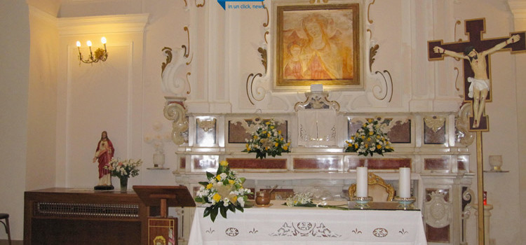 Furto alla Madonna della Croce, sparito candeliere elettronico