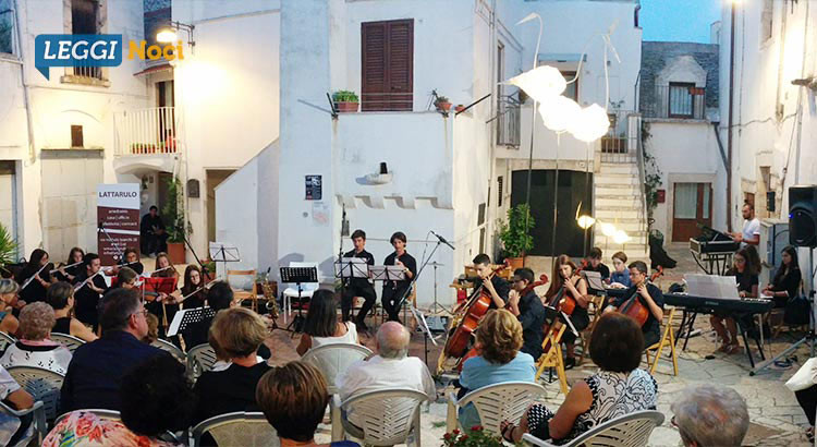 L’OrchExtra Giovanile, Ceddia e Cafè Klez: il tocco musicale del festival “Tra i vicoli della mente” L’OrchExtra Giovanile, Ceddia e Cafè Klez: il tocco musicale del festival “Tra i vicoli della mente”