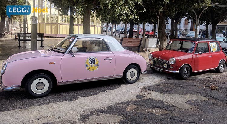 Le auto d’epoca del “Rally dei Trulli” sfilano per le strade nocesi