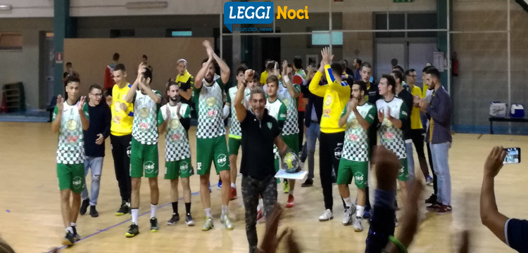 Pallamano: vittoria biancoverde nell’esordio casalingo