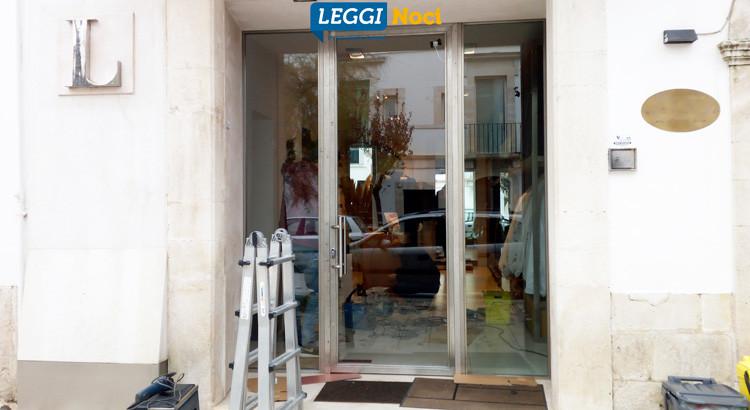 Tentato furto alla boutique di via Calvario