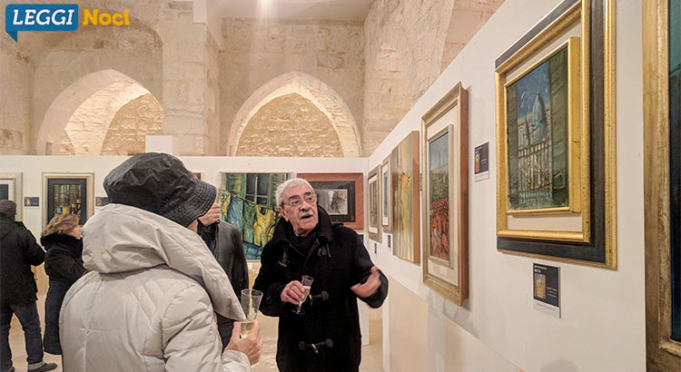 L’artista Elio Bruni a Noci con la sua nuova mostra “Si ‘fa’ per dire”