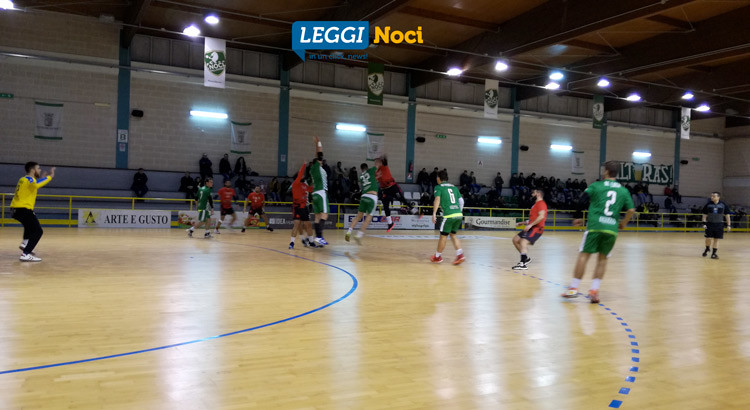Pallamano: i biancoverdi demoliscono l’ultima della classe