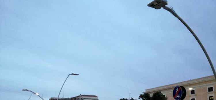 Illuminazione pubblica: attivato numero verde per segnalare i guasti Illuminazione pubblica: attivato numero verde per segnalare i guasti