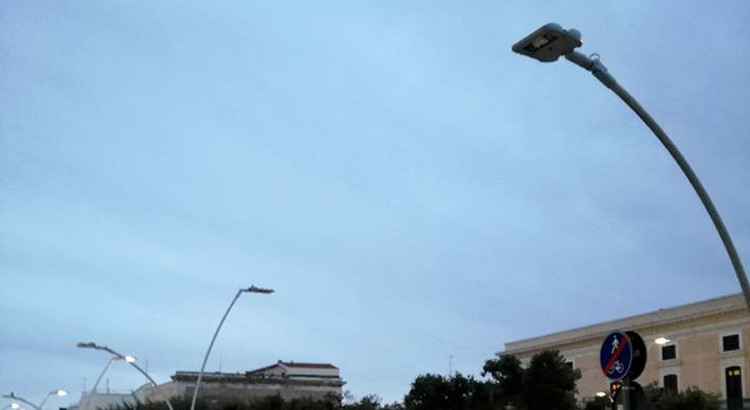 Illuminazione pubblica: attivato numero verde per segnalare i guasti Illuminazione pubblica: attivato numero verde per segnalare i guasti