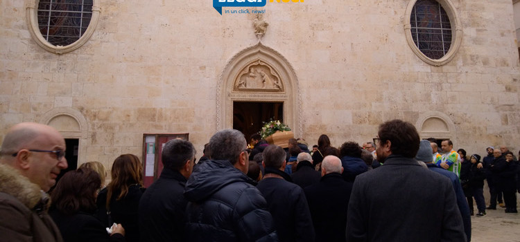 L’ultimo saluto a Simone Martucci, “l’amico di tutti” L’ultimo saluto a Simone Martucci, “l’amico di tutti”