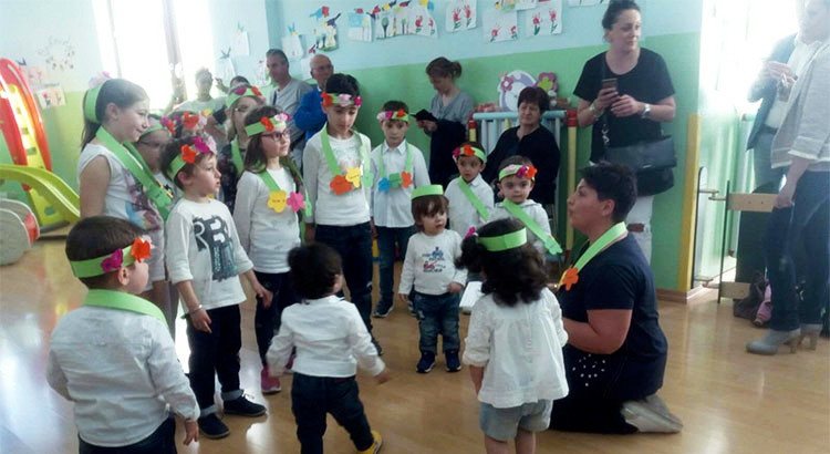 I bambini della ludoteca “Girotondo” festeggiano la primavera