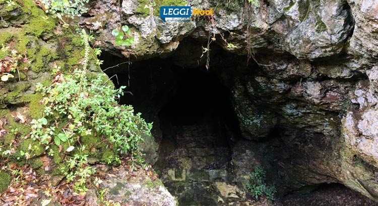 Visite guidate alla grotta della Madonna della Croce Visite guidate alla grotta della Madonna della Croce