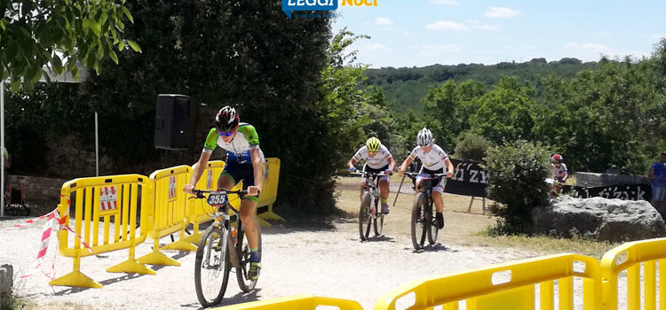 1° XC Città di Noci di successo: competizione e divertimento per centinaia di bikers