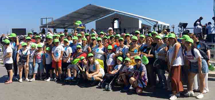 Papa Francesco a Bari: anche Noci presente tra i fedeli Papa Francesco a Bari: anche Noci presente tra i fedeli