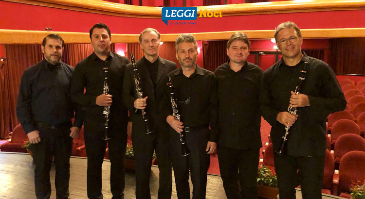 Il M° Antonio Tinelli porta in Europa il clarinetto (e riceve encomi)