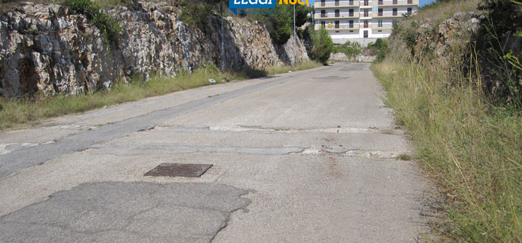 Buche sulle vie principali e periferiche, pericolo stradale